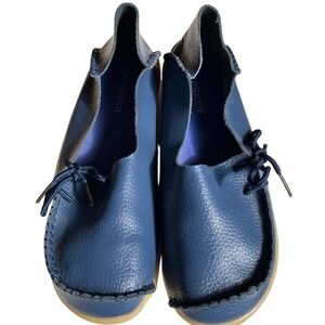 Empress Women's Australian Leather Blue Loafers Size 37 EUC